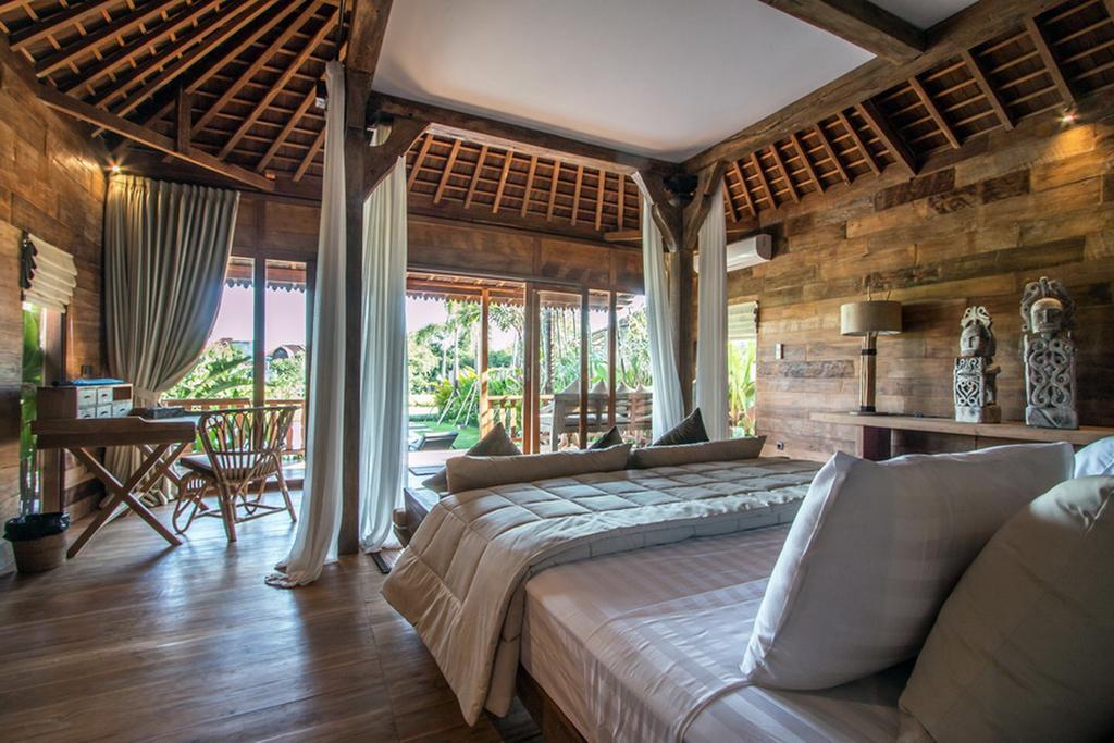 Marika Sawah Villa Seminyak Buitenkant foto